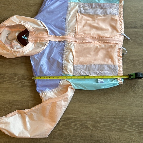 Windbreakers Size XL - Picture 14 of 16